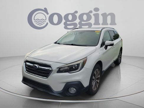 Used 2019 Subaru Outback 3.6R Touring w/ Popular Package #3A AWD/4WD image 1