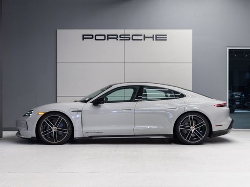 Certified 2026 Porsche Taycan AWD/4WD image 2