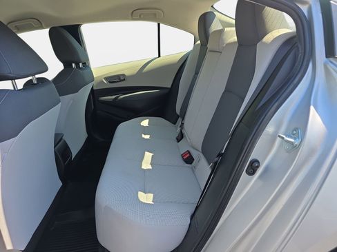 Used 2022 Toyota Corolla LE w/ LE Convenience Package FWD image 13