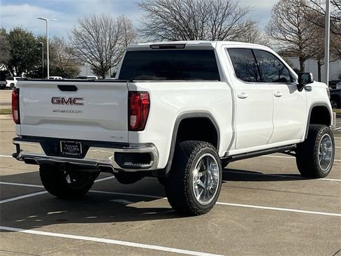 Used 2019 GMC Sierra 1500 SLE w/ SLE Value Package image 4