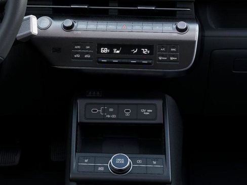 New 2026 Hyundai Kona SEL Premium FWD image 16