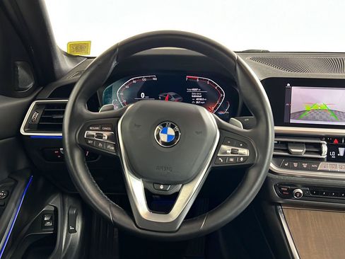 Used 2021 BMW 330i xDrive Sedan w/ Premium Package AWD/4WD image 17