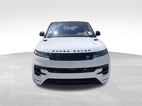 New 2025 Land Rover Range Rover Sport Dynamic SE image 2