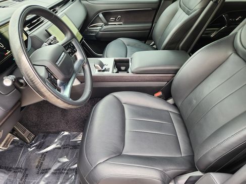 Certified 2025 Land Rover Range Rover Long Wheelbase Autobiography image 15