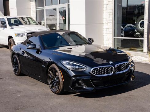 Used 2020 BMW Z4 sDrive30i w/ M Sport Package RWD image 2