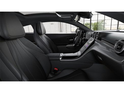 New 2026 Mercedes-Benz CLE 300 4MATIC Coupe image 4
