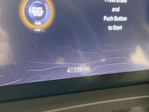 Used 2023 Jeep Grand Cherokee Limited image 12