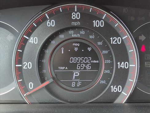 Used 2017 Honda Accord Sport image 11