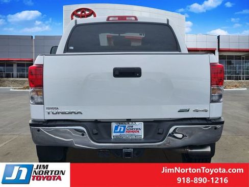 Used 2012 Toyota Tundra Limited w/ Memory Pkg image 7