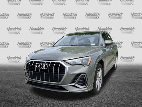 Used 2020 Audi Q3 2.0T Premium image 6