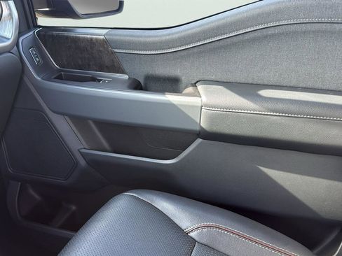 Used 2022 Ford F150 Lariat image 24