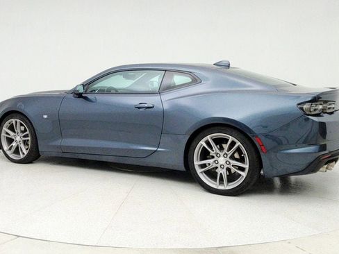 Used 2021 Chevrolet Camaro LT w/ RS Package image 7