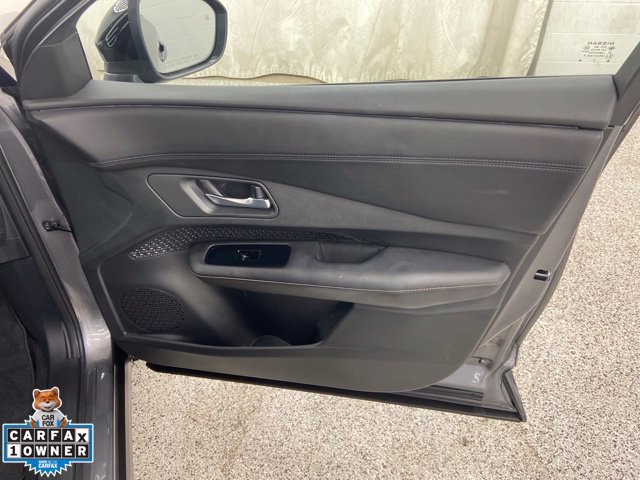 Used 2023 Nissan Ariya FWD image 19