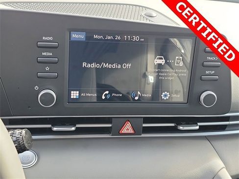 Certified 2025 Hyundai Elantra Sport image 9