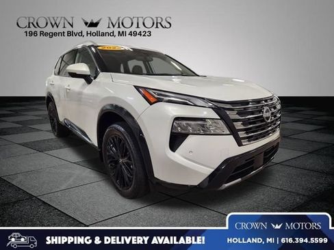 Used 2024 Nissan Rogue Platinum w/ Platinum Premium Package AWD/4WD image 1
