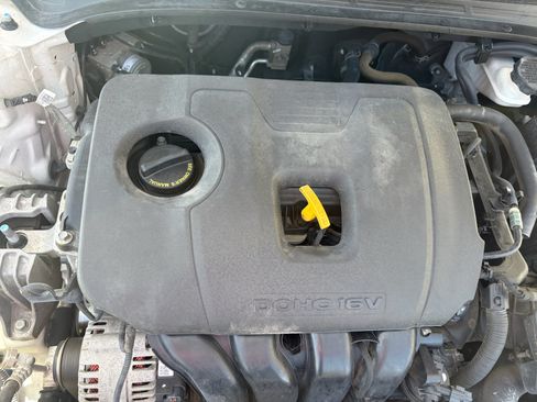 Used 2019 Kia Forte S w/ S Premium Package FWD image 24