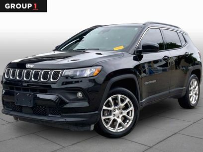 Used 2024 Jeep Compass Latitude w/ Sun and Sound Group