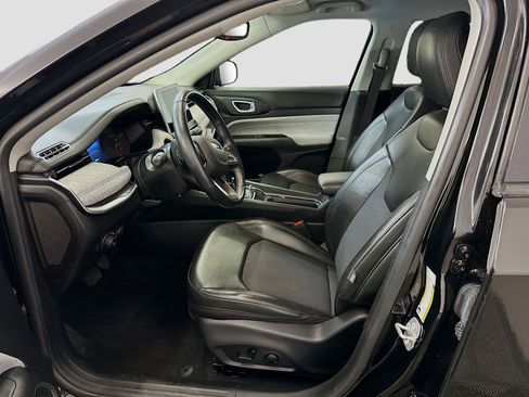 Used 2022 Jeep Compass Latitude w/ Convenience Group image 13