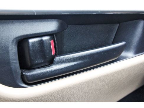 Used 2019 Toyota RAV4 LE w/ All Weather Liner Package FWD image 21