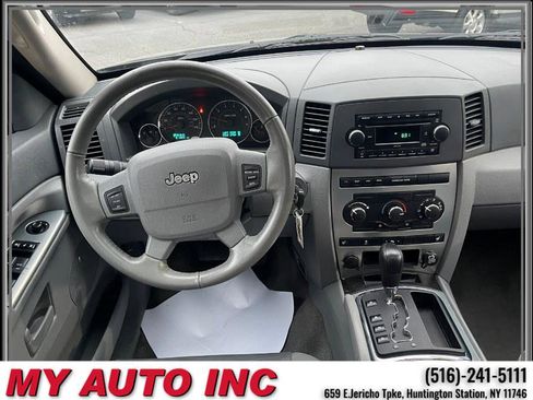 Used 2007 Jeep Grand Cherokee Laredo image 12