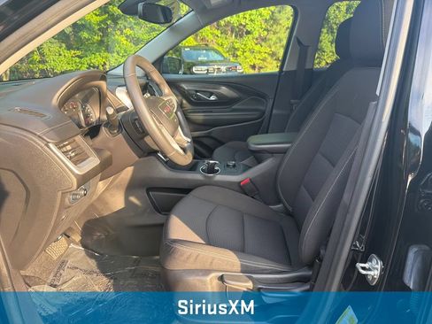 Used 2024 GMC Terrain SLE AWD/4WD image 22