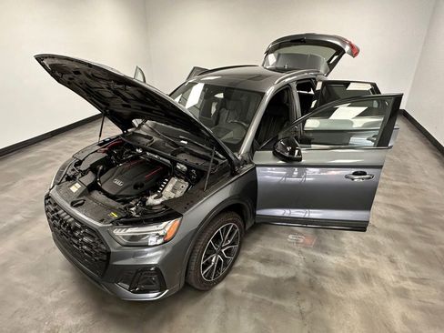 Used 2023 Audi SQ5 Prestige w/ Prestige Package image 49