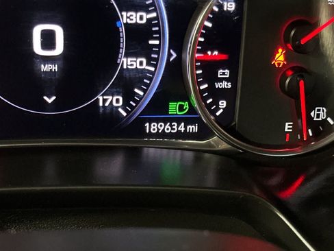 Used 2019 Chevrolet Blazer RS AWD/4WD image 25