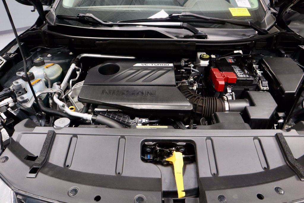 Used 2023 Nissan Rogue SV AWD/4WD image 16