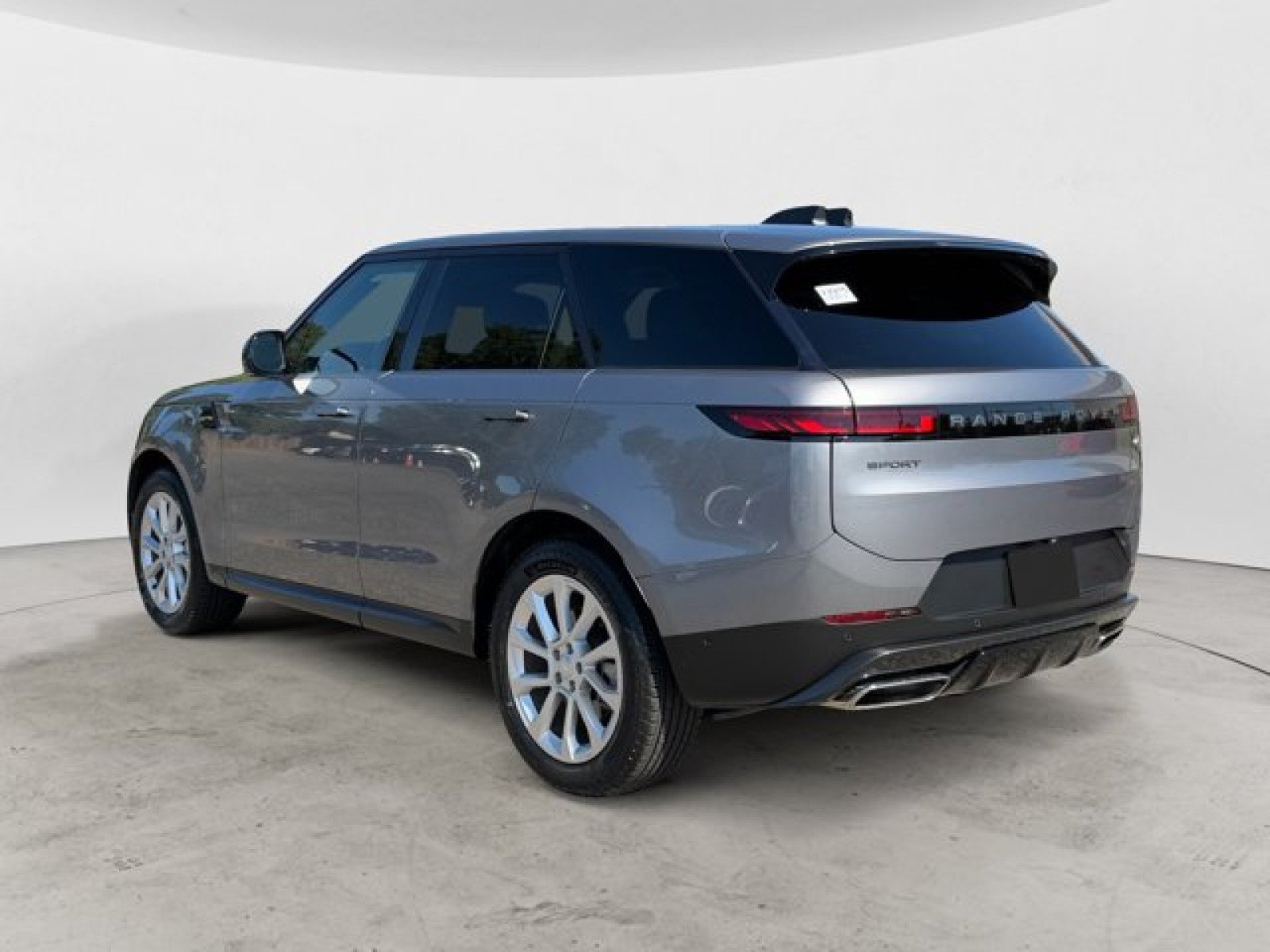 Used 2023 Land Rover Range Rover Sport SE AWD/4WD image 6