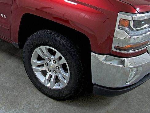 Used 2018 Chevrolet Silverado 1500 LT w/ All Star Edition image 14