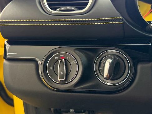 Used 2020 Porsche 718 Cayman RWD image 23