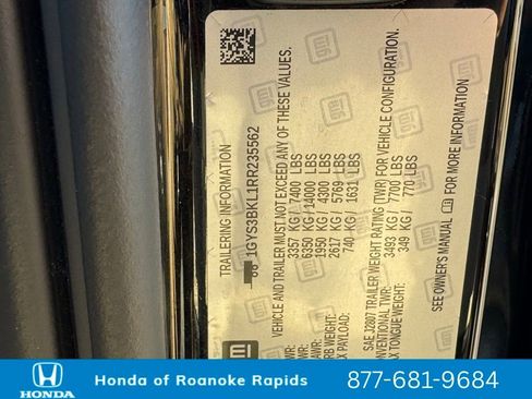 Used 2024 Cadillac Escalade Premium Luxury image 44