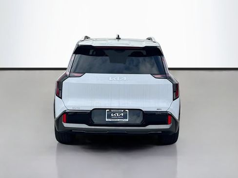 New 2026 Kia EV9 GT-Line AWD/4WD image 6