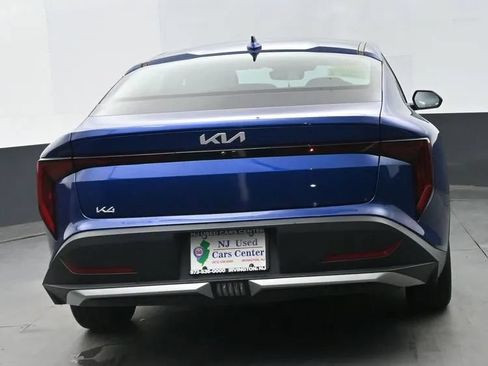 Used 2025 Kia K4 FWD image 8