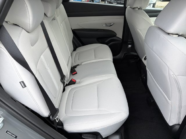 New 2026 Hyundai Tucson SEL Plus FWD image 17