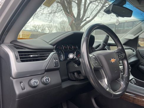 Used 2019 Chevrolet Tahoe LS image 11