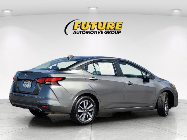 Certified 2025 Nissan Versa SV FWD image 4
