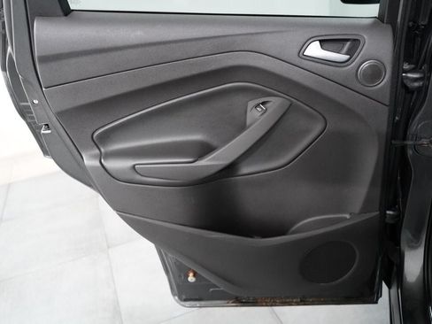 Used 2015 Ford Escape Titanium w/ Equipment Group 301A AWD/4WD image 26