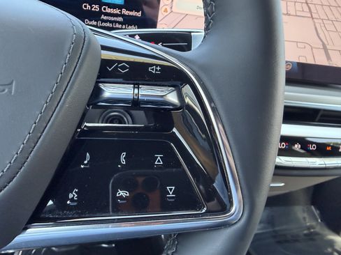 Certified 2025 Cadillac Lyriq Luxury w/ Nappa Leather Package RWD image 26