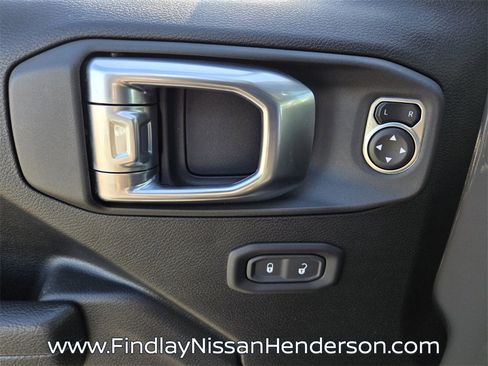 Used 2022 Jeep Wrangler Unlimited Sport image 18