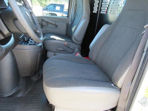 Used 2024 Chevrolet Express 2500 w/ Driver Convenience Package image 13