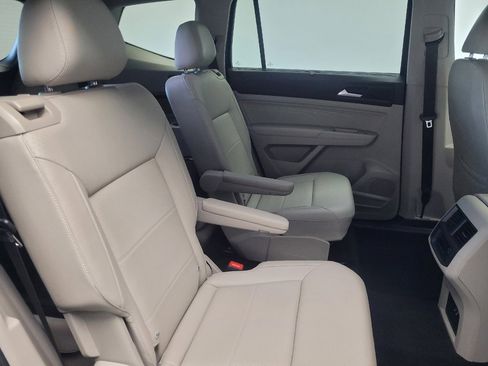 Used 2022 Volkswagen Atlas SE w/ Panoramic Sunroof Package image 19