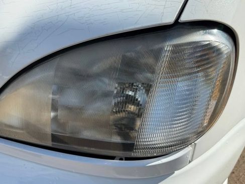 Used 2000 Mercedes-Benz ML 320 4MATIC image 9
