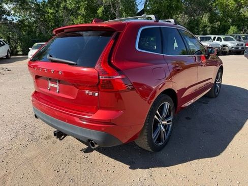 Used 2018 Volvo XC60 T5 Momentum w/ Convenience Package AWD/4WD image 6