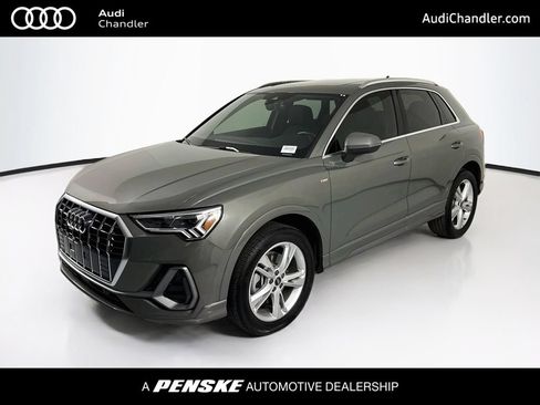 Certified 2023 Audi Q3 2.0T Premium w/ Convenience Package AWD/4WD image 1