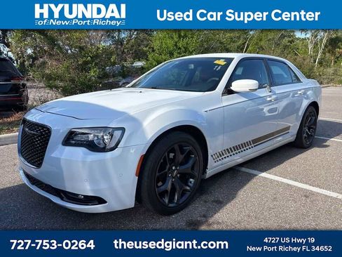 Used 2020 Chrysler 300 S w/ Safetytec Plus Group image 1