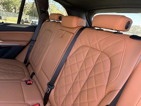 New 2026 BMW X5 M60i image 15