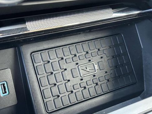 Used 2023 Ford F150 Lariat w/ Equipment Group 502A High image 21