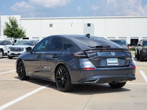Used 2025 Honda Civic Sport image 5