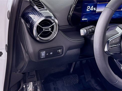 New 2026 Chevrolet Blazer EV LT image 5